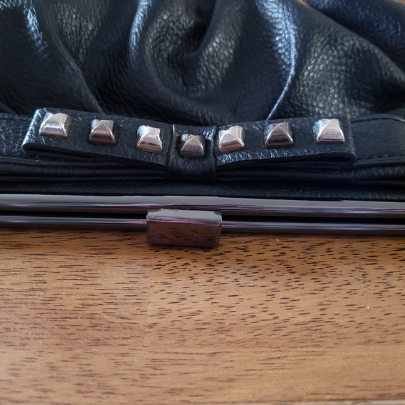 JESSICA SIMPSON CLUTCH - Picture 3 of 4